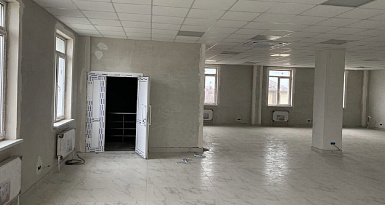 Помещение своб. назн., 240 кв. м , 2/2 эт.