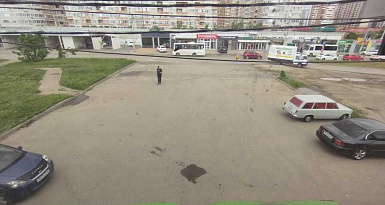 Помещение своб. назн., 1200 кв. м , 1/2 эт.