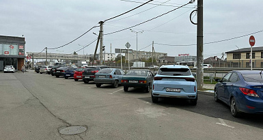 Готовый бизнес, 2700 кв. м , 1/3 эт.