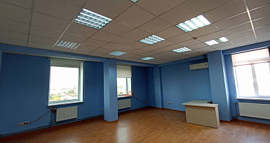 Офисные помещения, 522 кв. м , 5/7 эт.